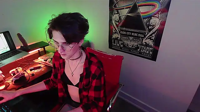 polaris industries online show from 09/28/25, 08:09