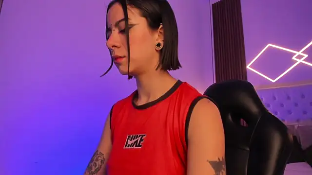 Snapshot of ZamabyCrucie chatting on 11/29/25, 03:42 ZamabyCrucie online show from 11/29/25, 03:42