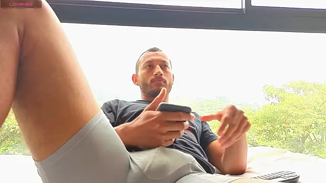 enormous c0ckk online show from 11/07/25, 05:13