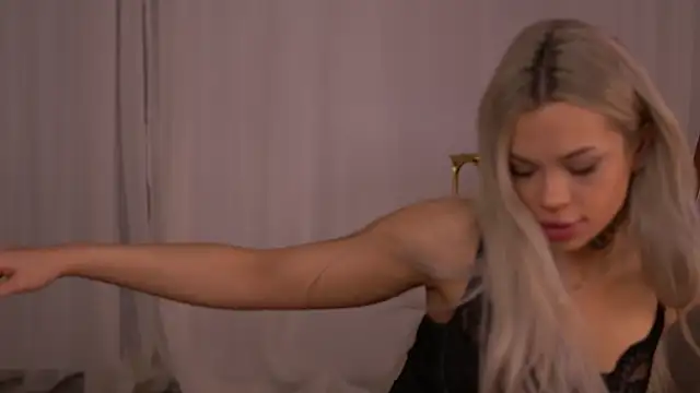 Snapshot of NickyBenz chatting on 10/02/25, 05:53 NickyBenz online show from 10/02/25, 05:53