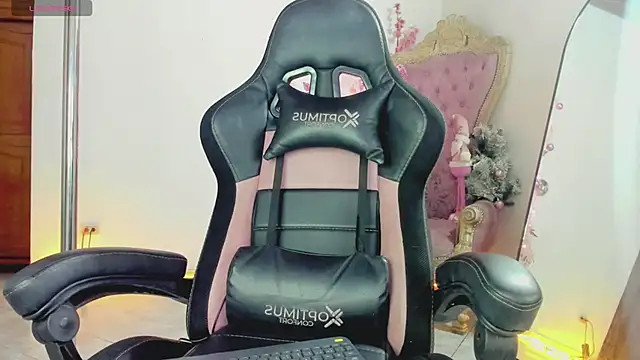 auraeroticaxxx online show from 12/03/25, 02:30