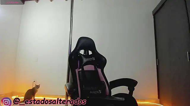 auraeroticaxxx online show from 04/09/26, 04:45