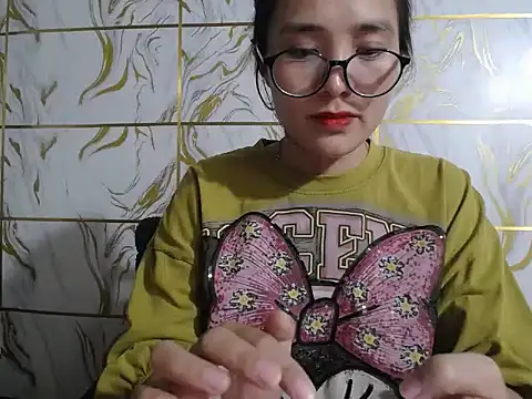 Lyzizi lovely09 online show from 07/08/26, 01:37