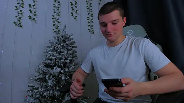 Your Claddagh online show from 12/20/25, 05:42