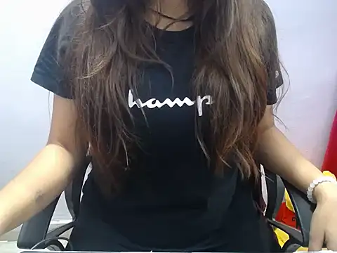 sweetpihu online show from 04/01/26, 07:11