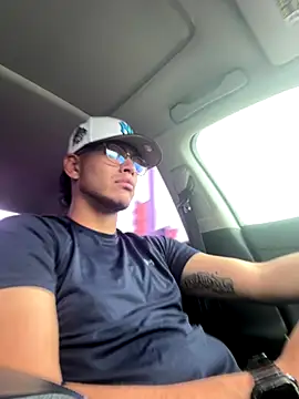 Snapshot of StrokingDaddy4 chatting on 09/08/25, 04:39 StrokingDaddy4 online show from 09/08/25, 04:39