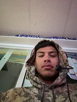 Snapshot of StrokingDaddy4 chatting on 10/15/25, 10:15 StrokingDaddy4 online show from 10/15/25, 10:15