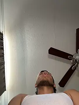 Snapshot of StrokingDaddy4 chatting on 10/21/25, 10:10 StrokingDaddy4 online show from 10/21/25, 10:10