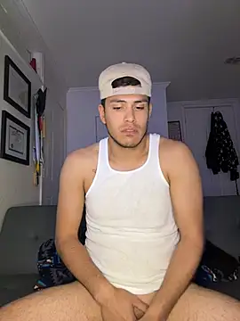 Snapshot of StrokingDaddy4 chatting on 01/06/26, 11:18 StrokingDaddy4 online show from 01/06/26, 11:18