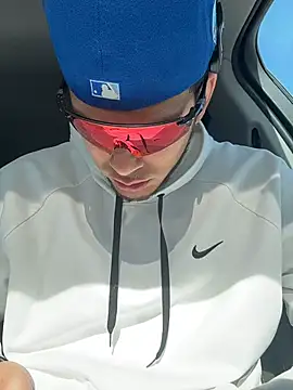 Snapshot of StrokingDaddy4 chatting on 01/11/26, 06:24 StrokingDaddy4 online show from 01/11/26, 06:24