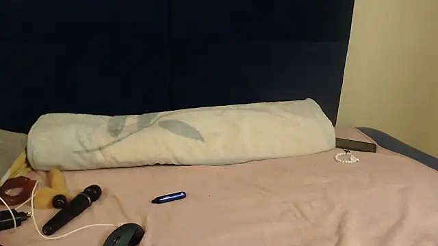 Sexy-Momo online show from 09/22/25, 05:37