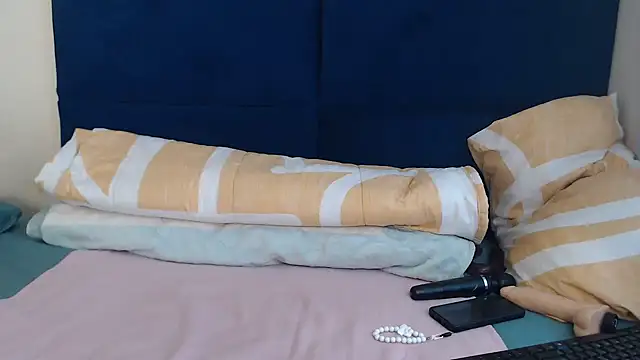 Sexy-Momo online show from 12/19/25, 05:36