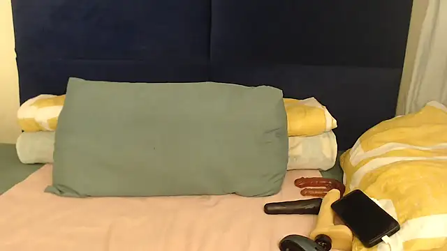 Sexy-Momo online show from 12/19/25, 07:54