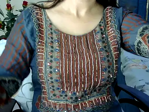 Rumi cute online show from 05/12/26, 01:41