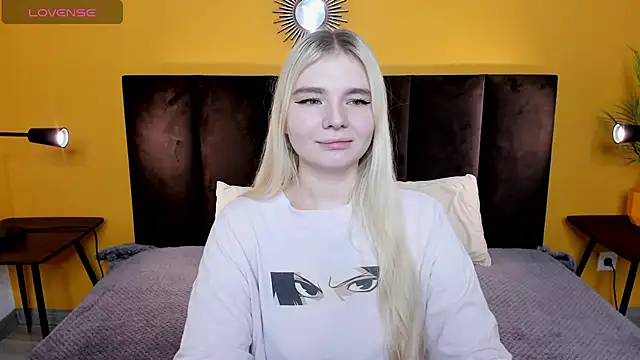 RuthBryant online show from 12/05/25, 12:41