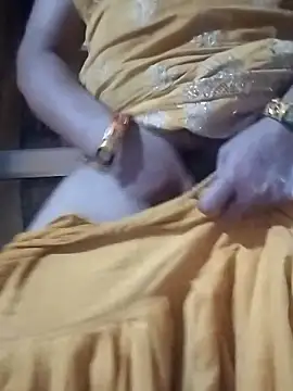 Snapshot of rani8008 chatting on 09/11/25, 06:02 rani8008 online show from 09/11/25, 06:02