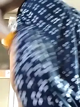 Snapshot of rani8008 chatting on 11/06/25, 02:34 rani8008 online show from 11/06/25, 02:34