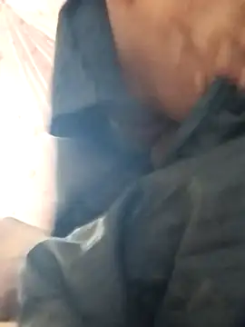 Snapshot of rani8008 chatting on 11/28/25, 02:36 rani8008 online show from 11/28/25, 02:36