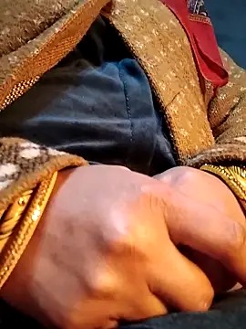 Snapshot of rani8008 chatting on 01/06/26, 05:49 rani8008 online show from 01/06/26, 05:49