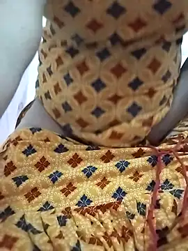 rani8008 online show from 04/17/26, 06:00