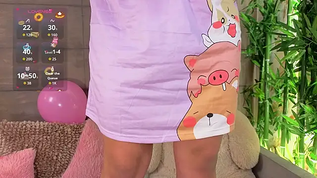 MeganAdamms online show from 09/25/25, 11:47