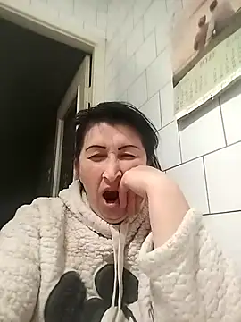 Snapshot of Funny_Karina chatting on 09/22/25, 08:44 Funny Karina online show from 09/22/25, 08:44