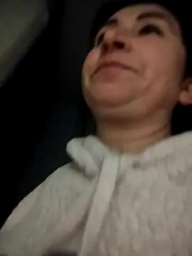 Snapshot of Funny_Karina chatting on 10/06/25, 07:00 Funny Karina online show from 10/06/25, 07:00