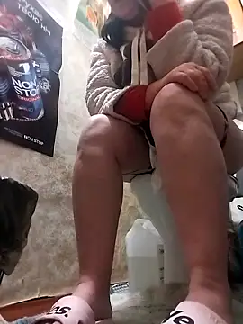 Snapshot of Funny_Karina chatting on 10/22/25, 06:02 Funny Karina online show from 10/22/25, 06:02