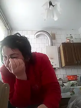 Snapshot of Funny_Karina chatting on 10/24/25, 07:27 Funny Karina online show from 10/24/25, 07:27