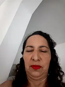 Snapshot of Luna_Naughty1 chatting on 09/18/25, 06:32 Luna Naughty1 online show from 09/18/25, 06:32