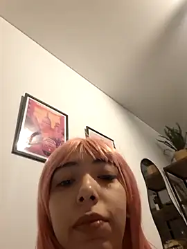 missapril0101 online show from 12/17/25, 02:06