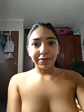 missapril0101 online show from 04/03/26, 05:22