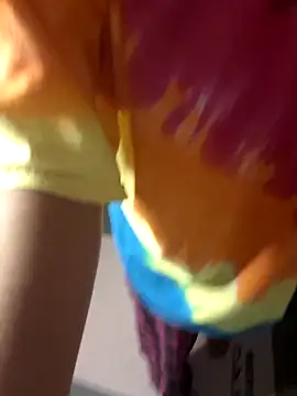 missapril0101 online show from 04/13/26, 05:57