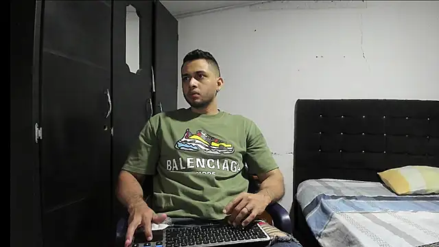 Ryan xc1 online show from 11/24/25, 02:44