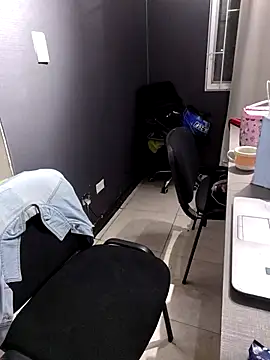 Venus Rivers online show from 09/20/25, 02:01