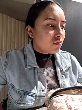 Venus Rivers online show from 11/26/25, 01:12