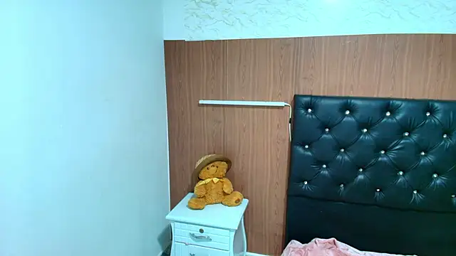 niiky 68 online show from 03/03/26, 06:19