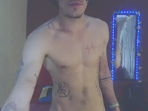 Snapshot of Jffer_sLHom chatting on 09/15/25, 03:01 Jffer sLHom online show from 09/15/25, 03:01