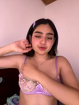 Clementyne30 online show from 09/19/25, 12:23