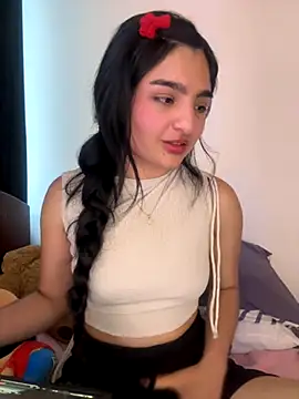 Clementyne30 online show from 11/24/25, 10:31