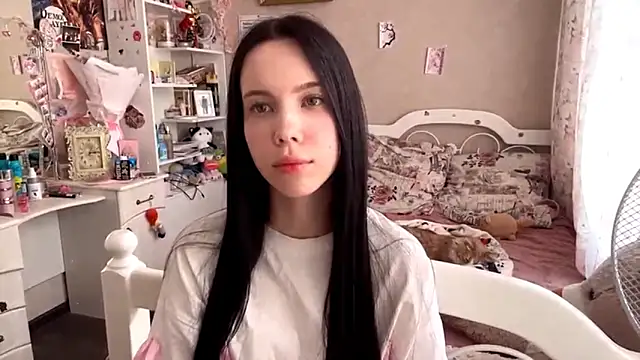 AxyKitten online show from 09/11/25, 12:16