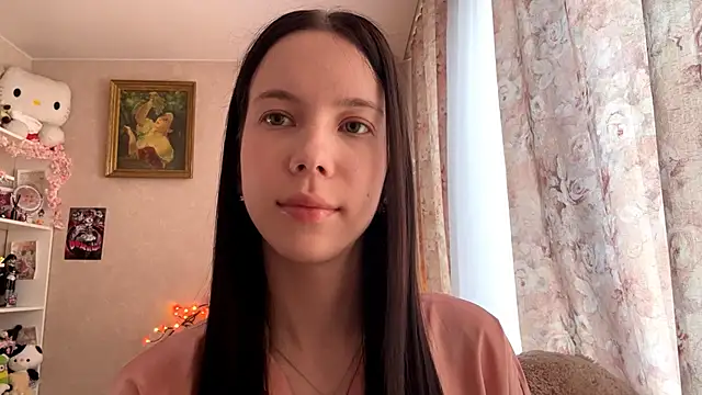 AxyKitten online show from 10/05/25, 12:14