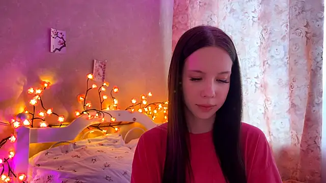 AxyKitten online show from 10/20/25, 12:16