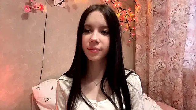 AxyKitten online show from 11/26/25, 12:17