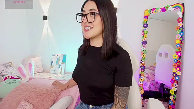 justonecute online show from 10/02/25, 10:50