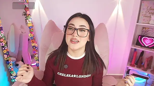 justonecute online show from 01/17/26, 12:04