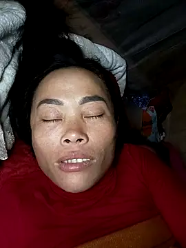 CoMay003 online show from 10/27/25, 01:48