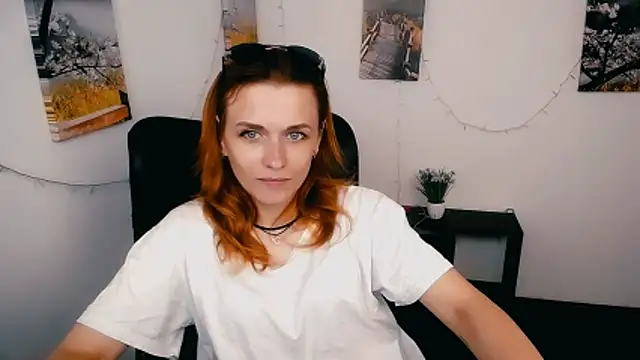 PeppyMia online show from 06/12/26, 06:56