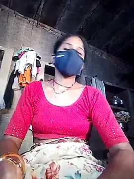 Snapshot of MISS-KAYA chatting on 09/11/25, 04:01 MISS-KAYA online show from 09/11/25, 04:01