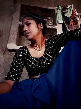 Snapshot of MISS-KAYA chatting on 09/28/25, 03:12 MISS-KAYA online show from 09/28/25, 03:12